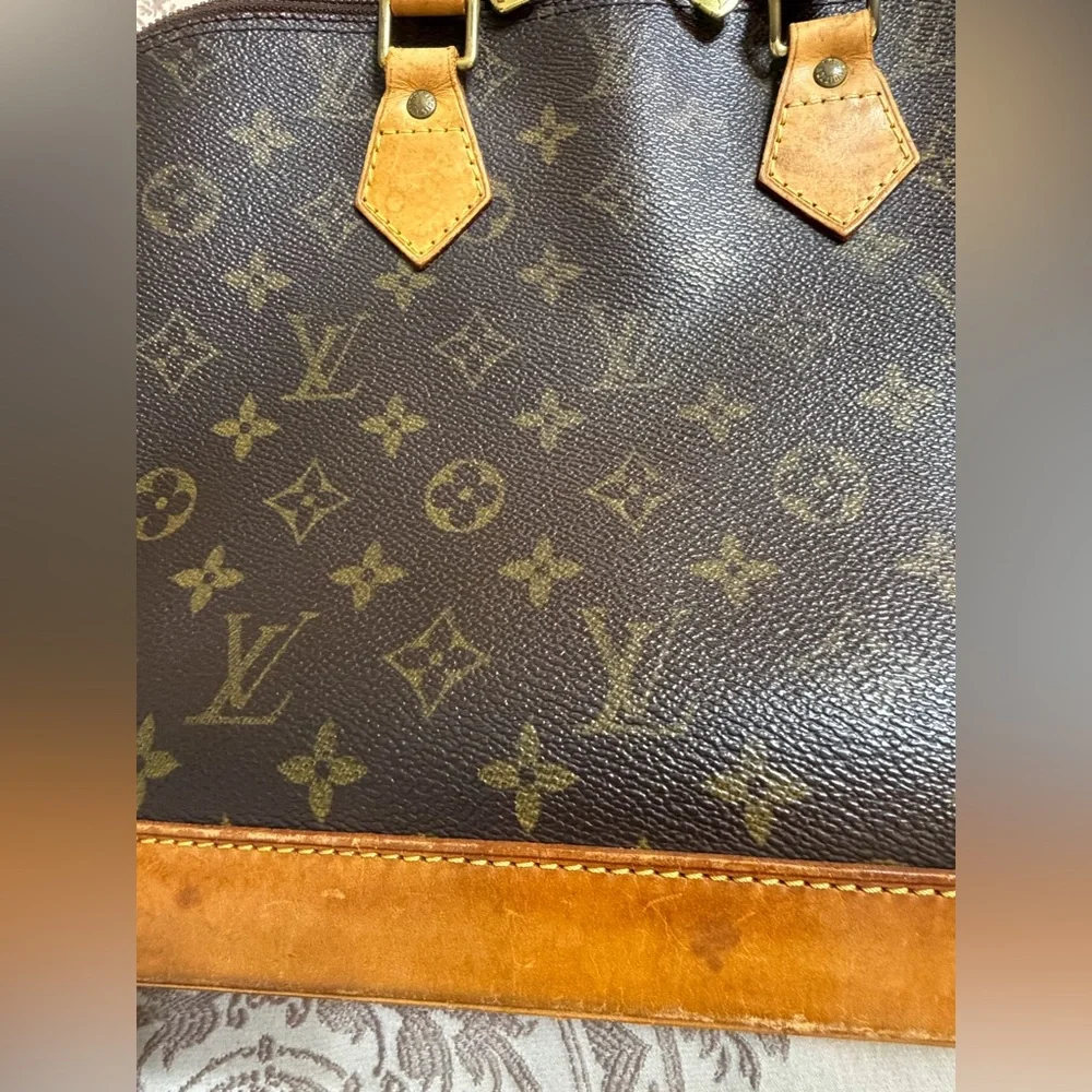 Louis Vuitton Alma PM Monogram Canvas Vintage Handbag with COA